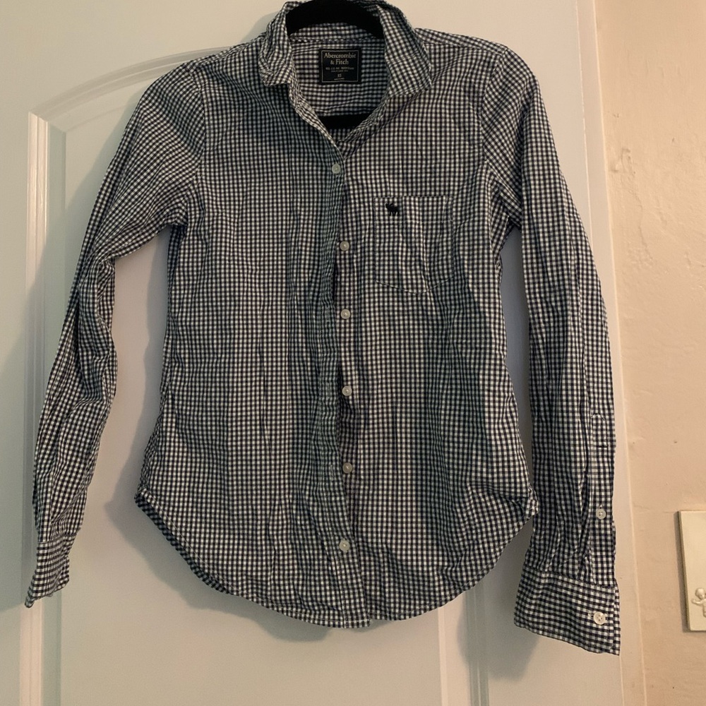 Abercrombie and Fitch Gingham blouse